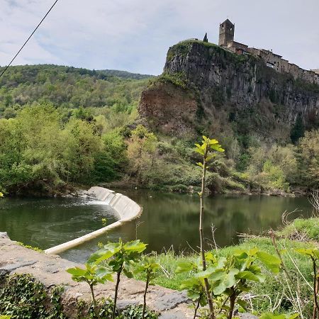 Ca La Rita Apartman Castellfollit de la Roca Kültér fotó